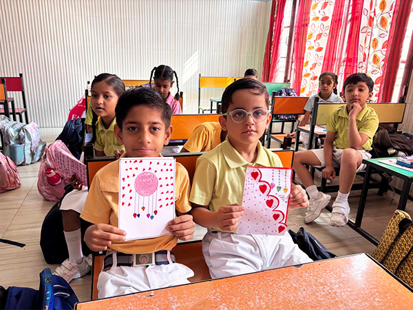 Mother's Day - Card Making & Gift Presentation